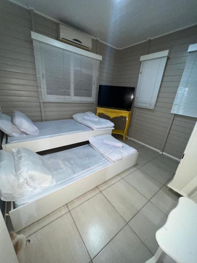 Uluwatu Hostel ฟลอเรียนอโปลิส ภายนอก รูปภาพ
